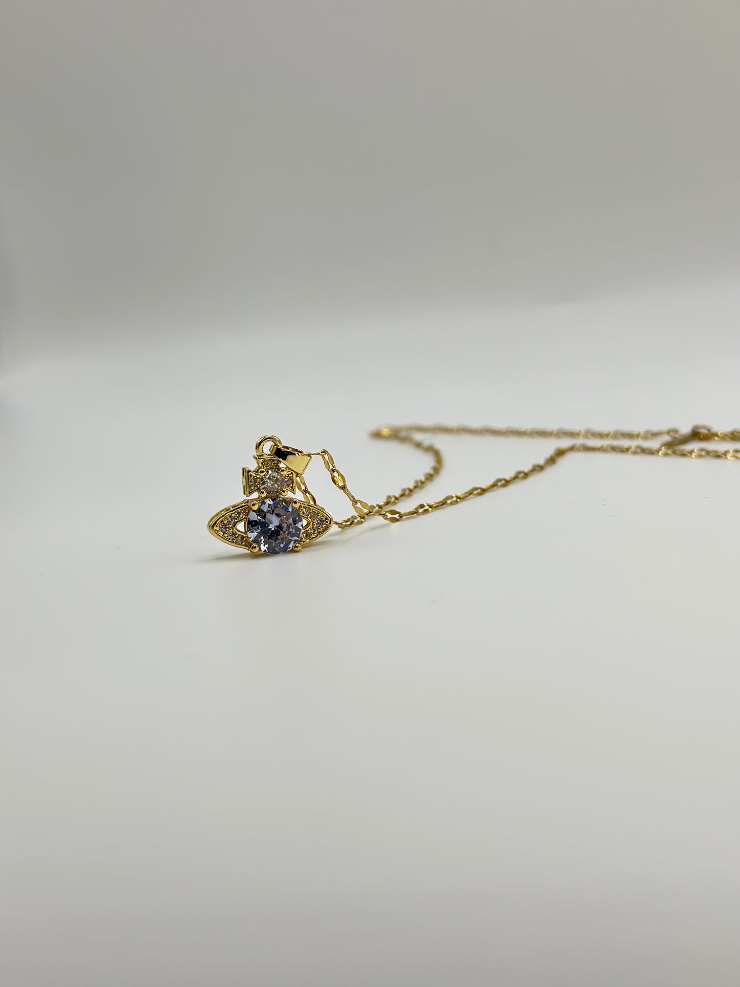 #142 Diamant Öga - Halsband